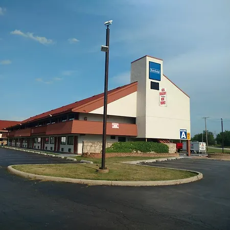 Travelodge By Wyndham South Holland
