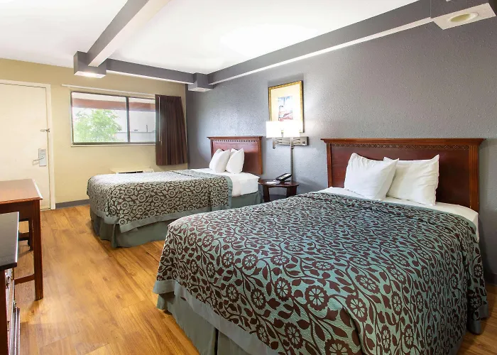 Hotel Travelodge By Wyndham South Holland